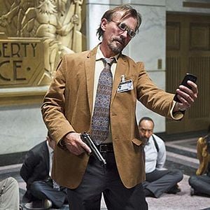 Photo Stephen McHattie