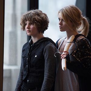 Photo Camren Bicondova