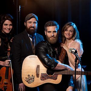 Photo The Song