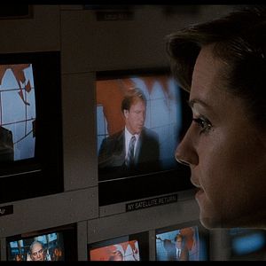 Photo Broadcast News