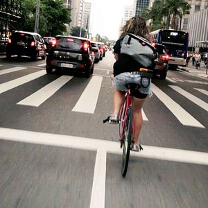 Photo Bikes vs Cars