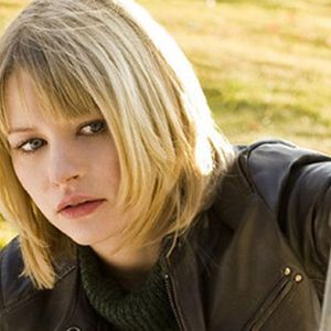 Photo Emilie de Ravin