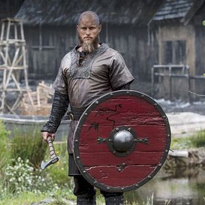 Photo Travis Fimmel