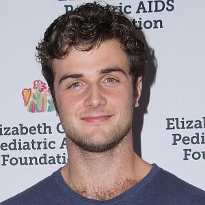 Photo Beau Mirchoff