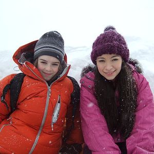 Photo Une famille sous l’avalanche