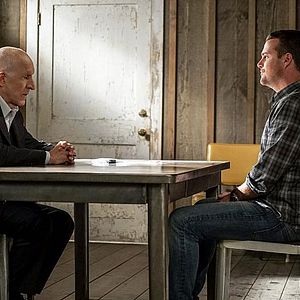 Photo Daniel J. Travanti