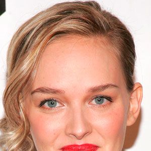 Photo Jess Weixler
