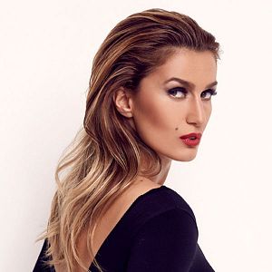Photo Tuğba Özay