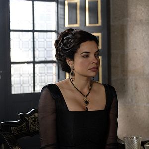 Photo Zuleikha Robinson