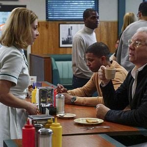 Photo Sharon Lawrence