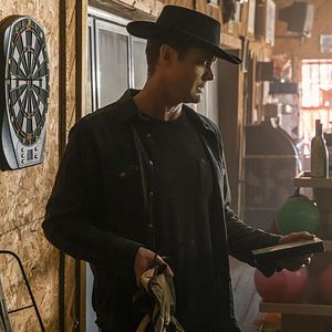 Photo Garret Dillahunt