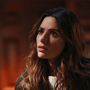 Photo Sarah Shahi