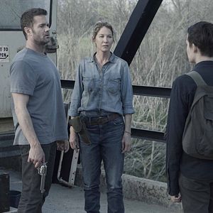 Photo Jenna Elfman