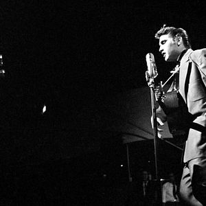Photo Elvis Presley: The Searcher