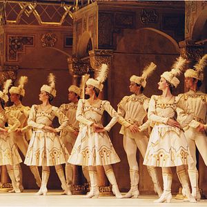Photo Concerto / Variations Enigma / Raymonda Acte III (Royal Opera House)