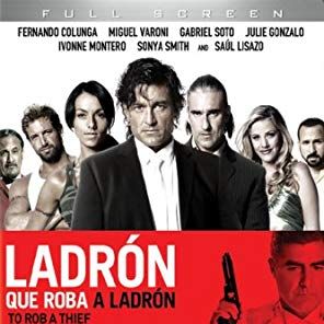 Photo Un voleur qui vole un voleur