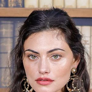 Photo Phoebe Tonkin