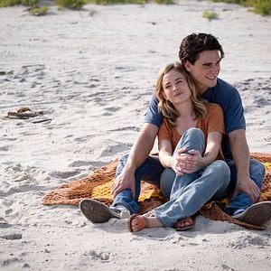 Photo Britt Robertson
