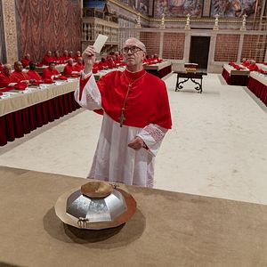 Photo Jonathan Pryce