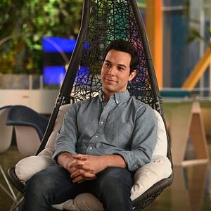 Photo Skylar Astin
