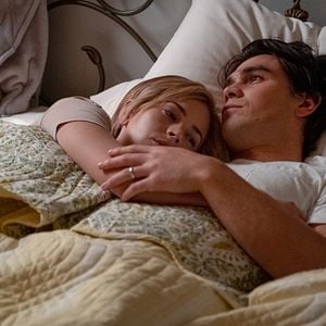 Photo Britt Robertson