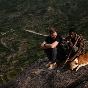 Photo Père et fils au bout du monde