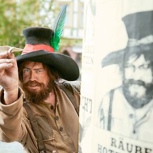 Photo Nicholas Ofczarek