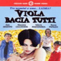 Photo Viola bacia tutti