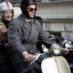 Photo Lesley Manville