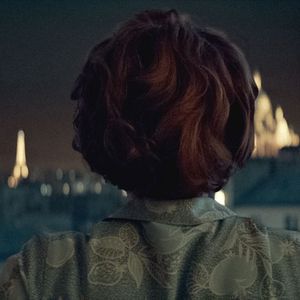 Photo Lesley Manville