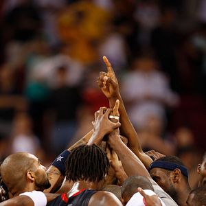 Photo The Redeem Team : Rebondir ensemble