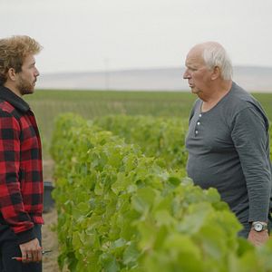 Photo Tout pour être heureux ? Un voyage inédit au cœur des familles