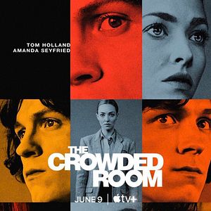 Photo The Crowded Room