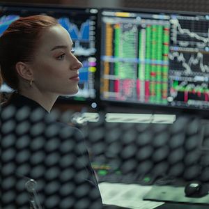 Photo Phoebe Dynevor