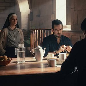 Photo Les émissaires