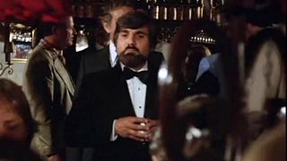 image de Richard Anthony dans un épisode de Dallas