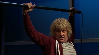 image de Jeff Daniels reprend son rôle dans Dumb & Dumber pour troller James Corden !