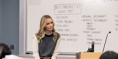 poster de la série Trust Issues