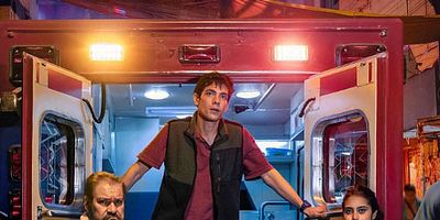poster de la série La Dernière Intervention