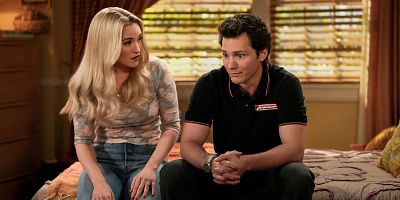 poster de la série Travailler pour l’ennemi