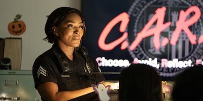 poster de la série Derrière les masques