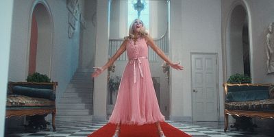 poster de la série Maxine fait une bonne action