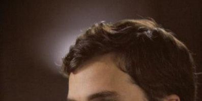 poster de la série La surprise tombe à l'eau