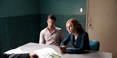 poster de la série Retour aux affaires