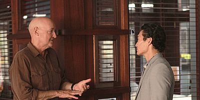 poster de la série Ha'i'ole (Incassable)