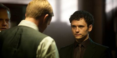 poster de la série Première enquête (1/2)