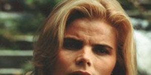 poster de la série The Naked and the Wed