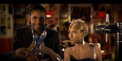 poster de la série Enfin, ils sortent