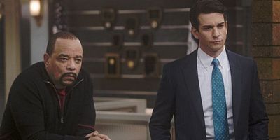 poster de la série La cerise sur la gâteau