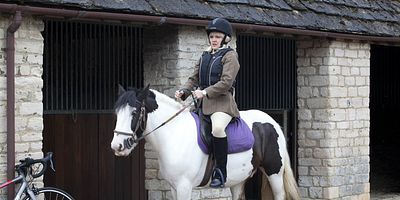 poster de la série Les promeneurs de Dembley